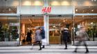 H&M overvejer at lægge gebyr på returnering af varer købt online som led i spareplan | Photo: Fredrik Sandberg/AFP/Ritzau Scanpix
