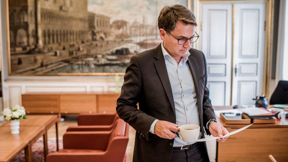 Dansk Erhverv-direktør og tidligere erhvervsminister Brian Mikkelsen (K) var hovedarkitekten bag erhvervsfremmereformen, der konsoliderer klyngeindsatsen og fjerner regionerne fra erhvervsfremmeindsatsen til fordel for den nye erhvervsfremmebestyrelse. | Foto: Søren Bidstrup/Ritzau Scanpix