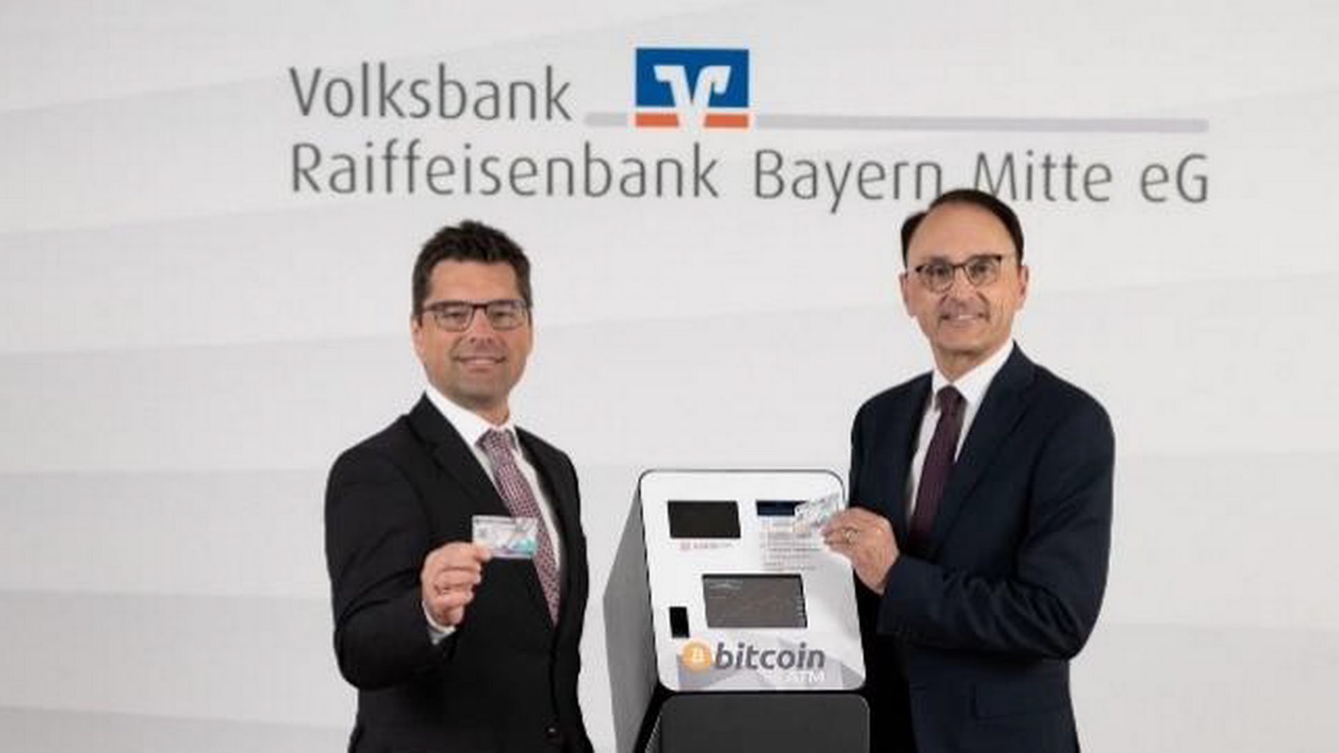 Volksbank Raiffeisenbank Bayern Mitte stellt 2,1 Millionen Euro für  österreichisches Bitcoin-Startup bereit
