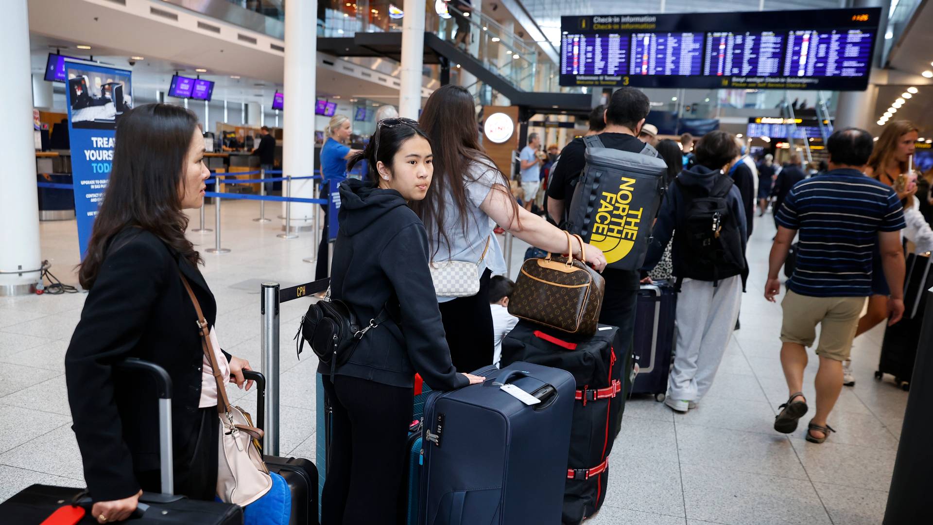 Sædvanlig I mesterværk Københavns Lufthavn vil holde elektronik i bagagen gennem kontrol —  MobilityWatch