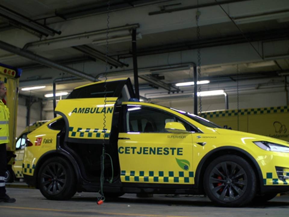 Regioner tage ambulancedriften fra Falck — MediaWatch