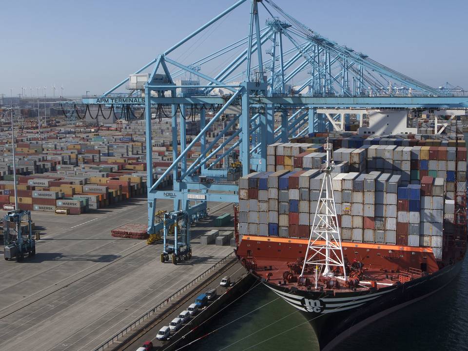 APM Terminals sells terminal in Rotterdam ShippingWatch