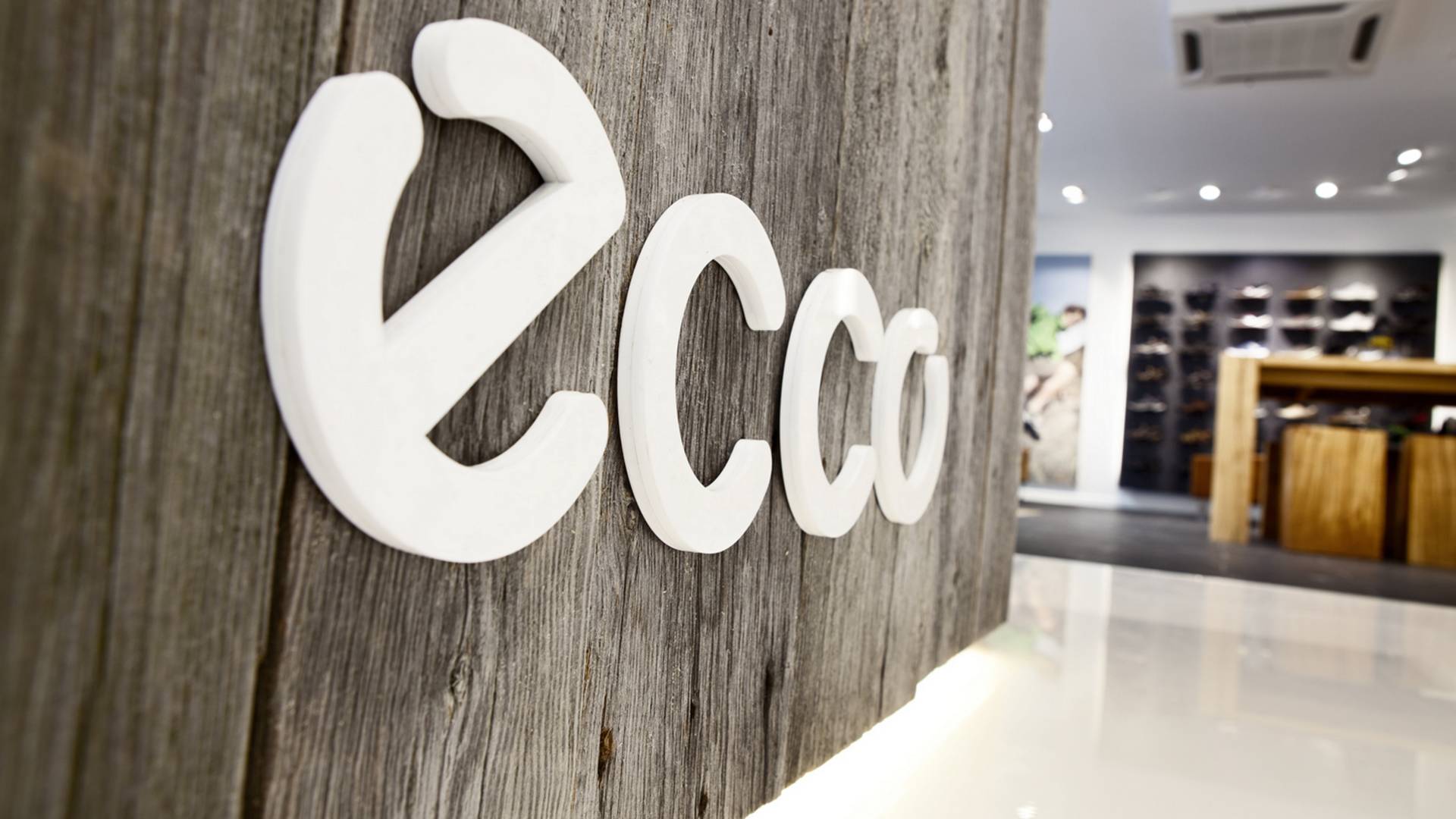 Golfkæde har opsagt samarbejdet med Ecco —