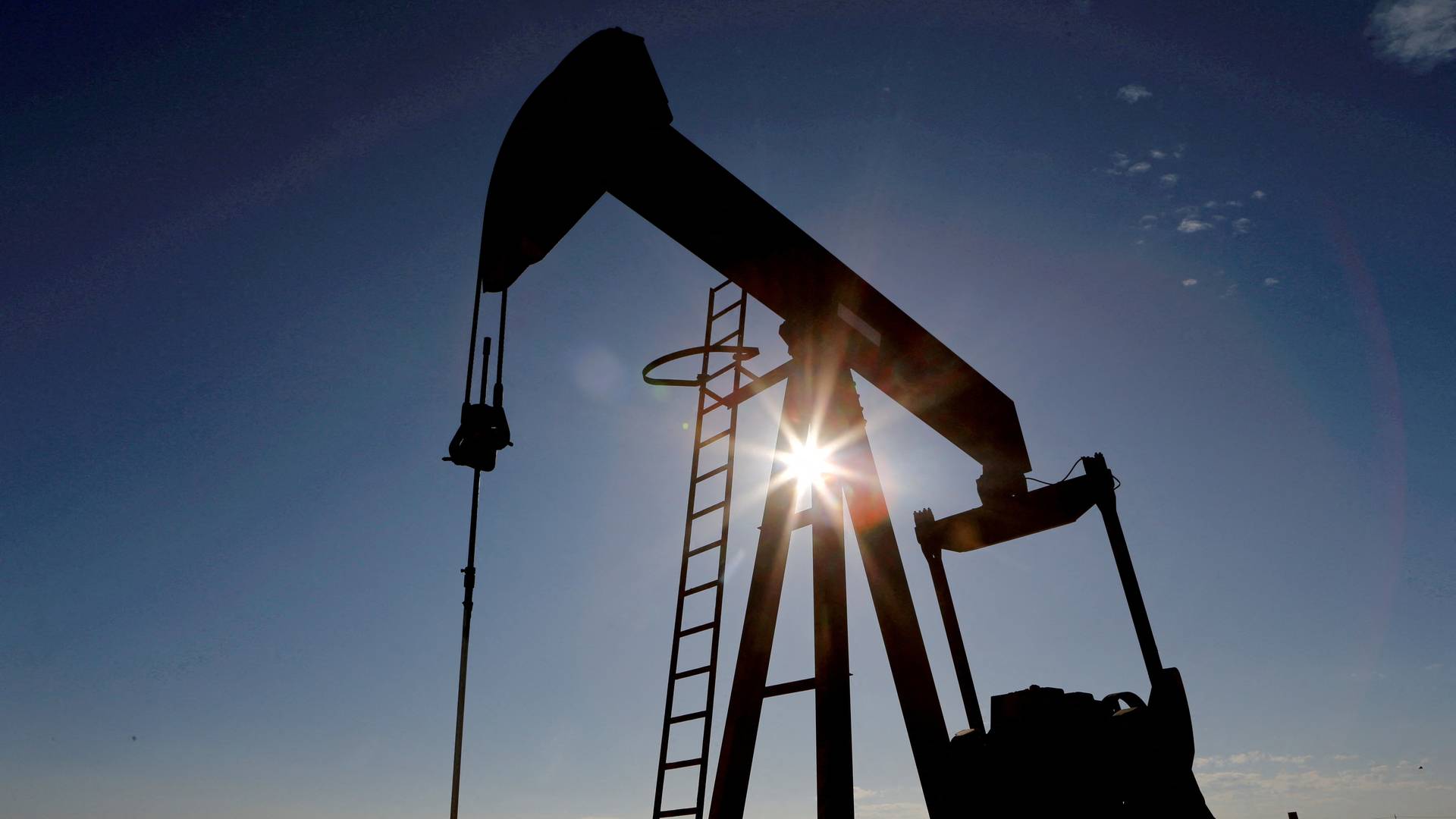 Oliepriser stiger Opec-møde — EnergiWatch