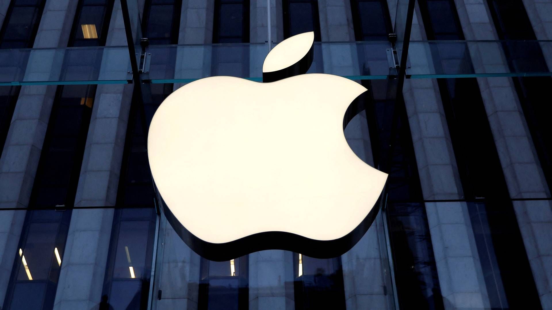Apple vil fylde flere annoncer ind i sine produkter