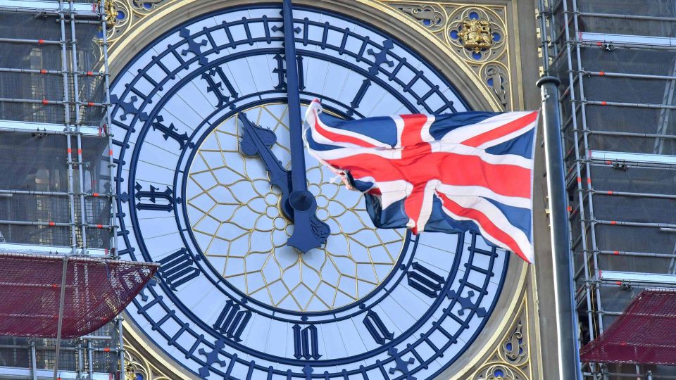 Onlineindsamlinger har forsøgt at fremskynde renoveringen af Londons ikoniske ur, Big Ben, så det kunne ringe brexit ind. Det skulle ifølge estimater koste op mod 500.000 pund. Indsamlingen nåede kun 272.000. | Foto: Justin Tallis
