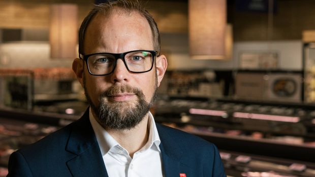 Coop-direktør Kræn Østergård Nielsen begrunder beslutningen med at skabe en mere enkel og fladere ledelsesstruktur. | Foto: Kim Frost