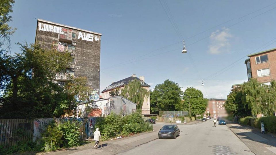 Til venstre i billedet ses ejendommen på Oliebladsgade 8, som Gefion har købt for at lave om til studieboliger. | Foto: Google