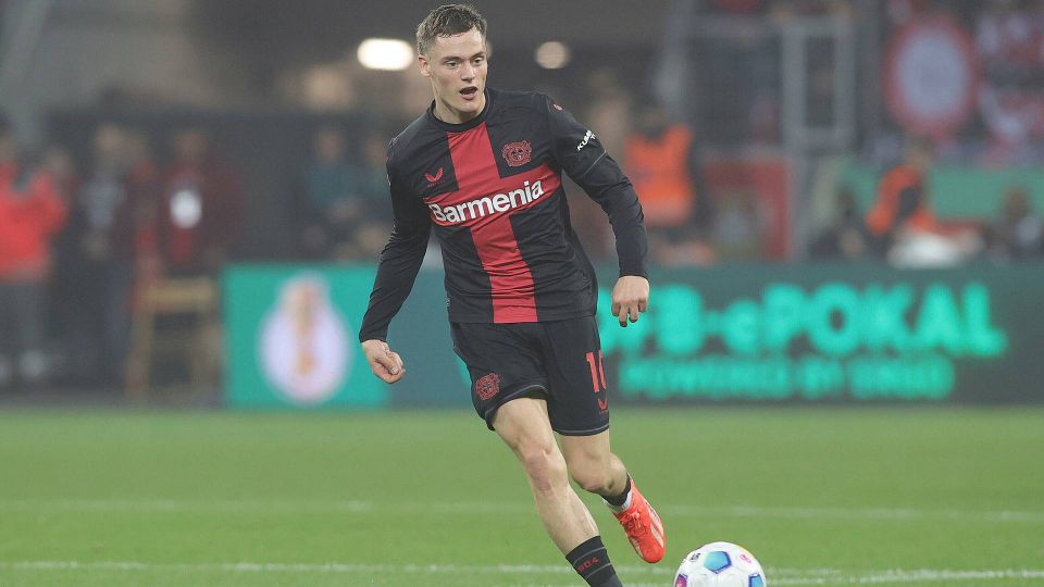 Den unge tysker Florian Wirtz har igennem sæsonen udviklet sig til en kæmpe stjerne i tysk fodbold. Det har Bayer også lidt af æren for, mener Kenneth Cortsen. | Foto: Jan Fromme/AP/Ritzau Scanpix