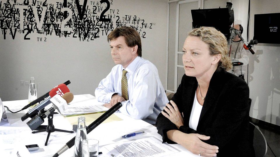 Lars Liebst og Merete Eldrup, hhv. bestyrelsesformand og adm. direktør for TV 2, præsenterede en spareplan på 200 mio. kr. og nedlæggelsen af 205 stillinger 28. april 2008. | Foto: Sonny Munk Carlsen/Ritzau Scanpix