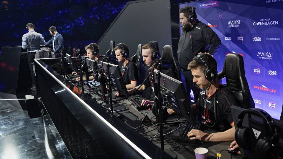 Samlet set har spillerne på Astralis-holdet vundet 52 mio. kr. i præmiepenge i Counter-Strike-turneringer verden over. | Foto: Jacob Ehrbahn/Politiken