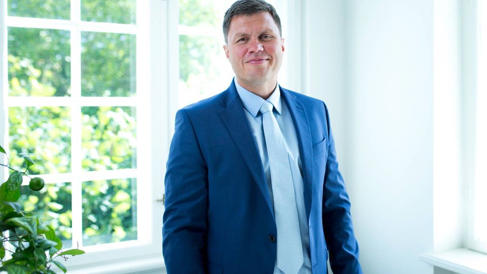 Martin Kibsgaard Jensen er adm. direktør i Blue Capital og glæder sig over den store interesse for butiksejendomme i øjeblikket. | Foto: Pr
