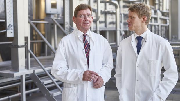 Tobias S. Christensen (right) took up the CEO mantle from his father, Lars Christensen (left) in summer of last year | Foto: Pharmacosmos / Pr