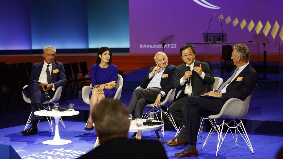 The press session during the Amundi World Investment Forum 2022 in Paris. From left, Pascal Blanqué, Chairman of the Amundi Institute, Tina Fordham, Geopolitical Strategist and Founder, Fordham Global Foresight, Daniel Kahneman, 2002 Nobel Prize in Economics, Steve Tsang, Director, SOAS China Institute, London and Olivier Blanchard senior fellow Peterson Institute. | Photo: AMUNDI