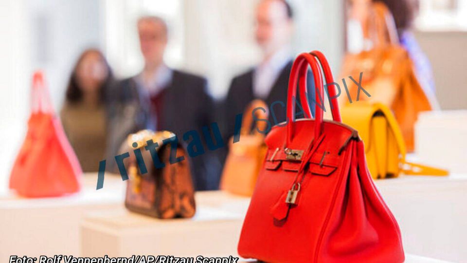 Forbipasserende Ampere Ærlig Fransk modehus vinder copyright-sag om digitale tasker — DetailWatch