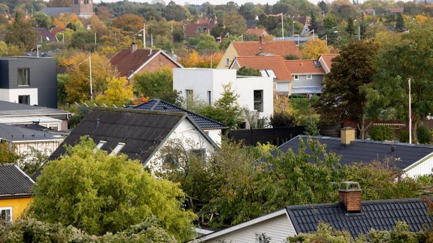 Huspriser kan falde op mod 15 til 20 pct. fra toppen i sommer, lyder det fra Nykredit i ny prognose. | Foto: Thomas Borberg