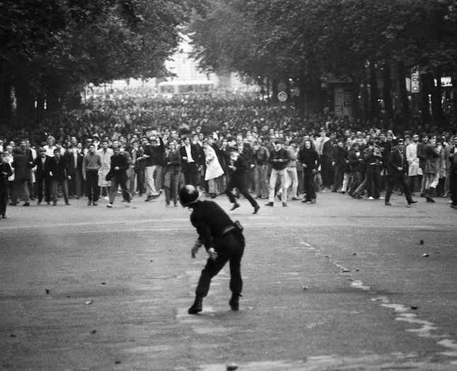 Alle samfundets strukturer blev påvirket af de enorme ændringer, som '68-oprøret førte med sig. Men hvad har det egentlig betydet for det moderne Europa, og husker vi at takke oprørerne for de kampe, de tog tilbage i 1968?