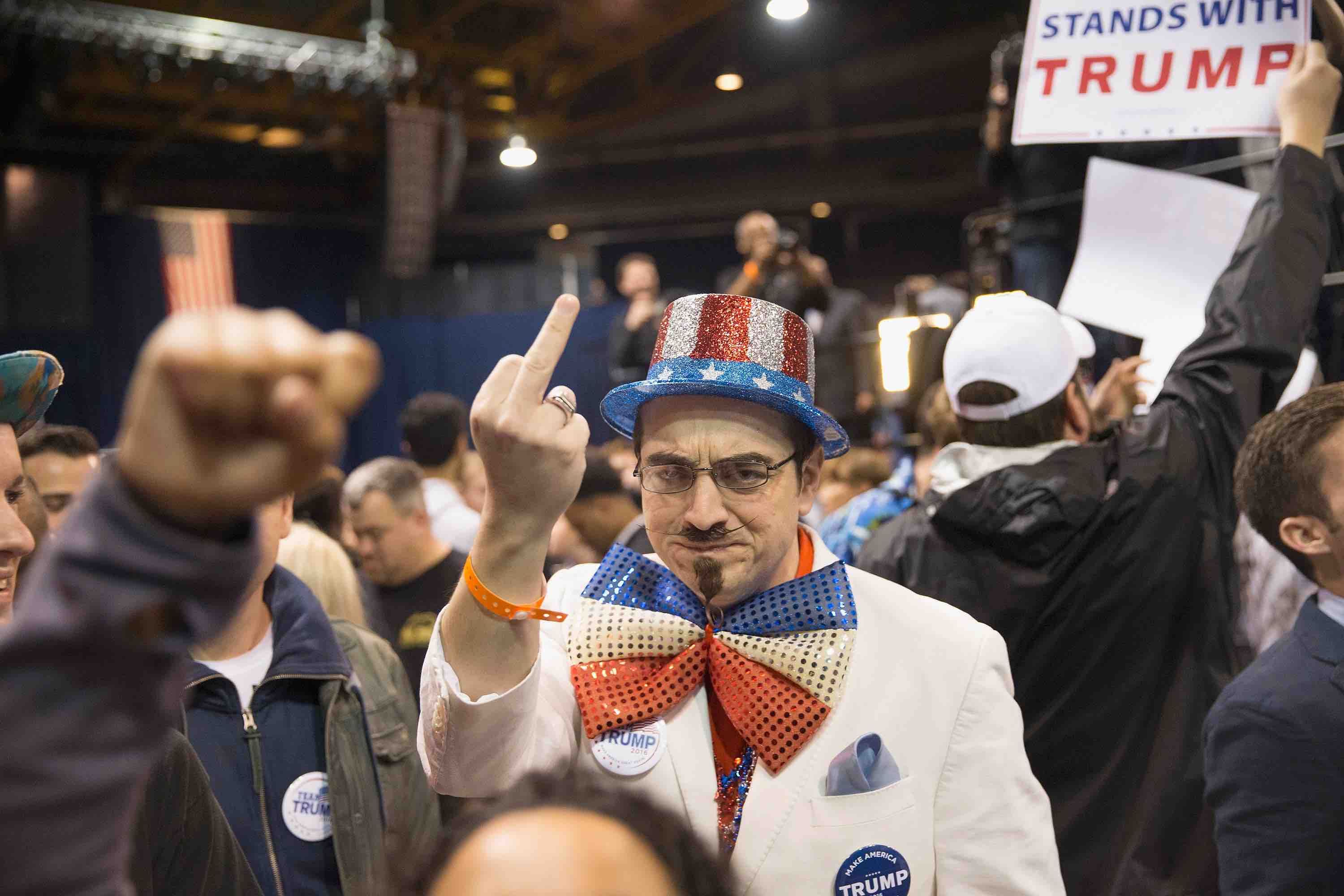 Lakoff: Negating a frame activates that frame, as I pointed out in the book Don’t Think of an Elephant! It doesn’t matter if you are promoting Trump or attacking Trump, you are helping Trump. Foto. Getty images.