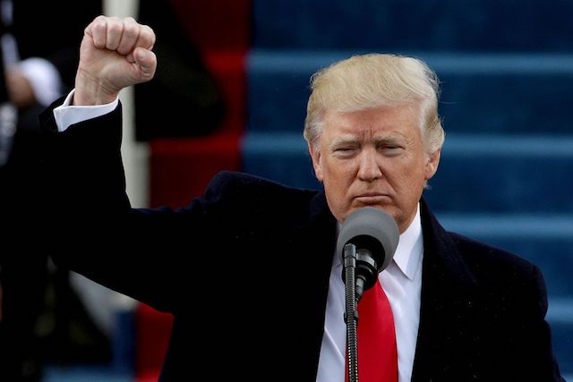 Det moralske lederskab for verden har Trump på godt og ondt frasagt sig som USA's præsident. Hvad der træder i stedet, må tiden vise. Kilde : Getty Images.