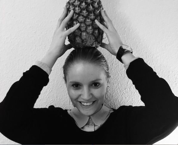 Maria Bruun Jacobsen. Ugens ananas i egen juice.