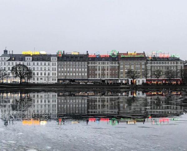 Se din by fra tårnets top: København for københavnerne. Hvad elsker vi mest? Københavner-kanon skrevet af københavnerne er på vej.
