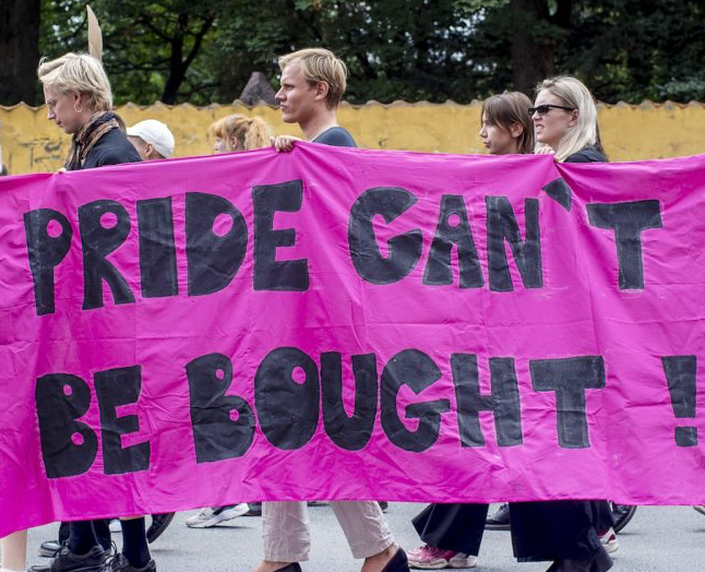 På Nørrebro gik en alternativ Pride, der kritiserede Copenhagen Pride for en stigende kapitalisering af paraden. Foto: Celina Dahl / Ritzau Scanpix.