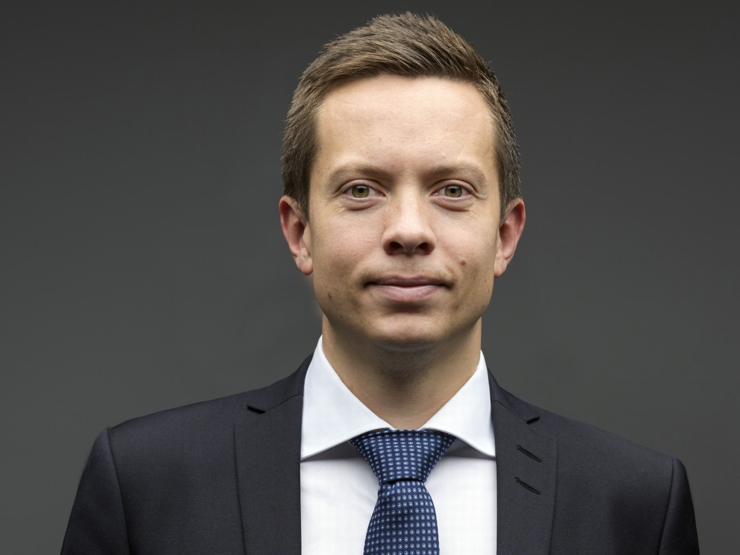 FØLGER BRANSJEN: Fondsforvalter Magnus Vie Sundal forvalter Borea Utbytte, et fond som investerer i norske banker. | Foto: Borea Asset Management