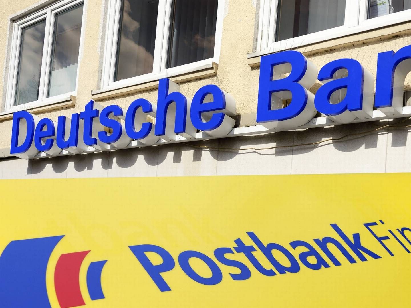Die Deutsche Bank verkauft die IT-Tochter der Postbank (Symbolfoto) | Foto: picture alliance/chromorange