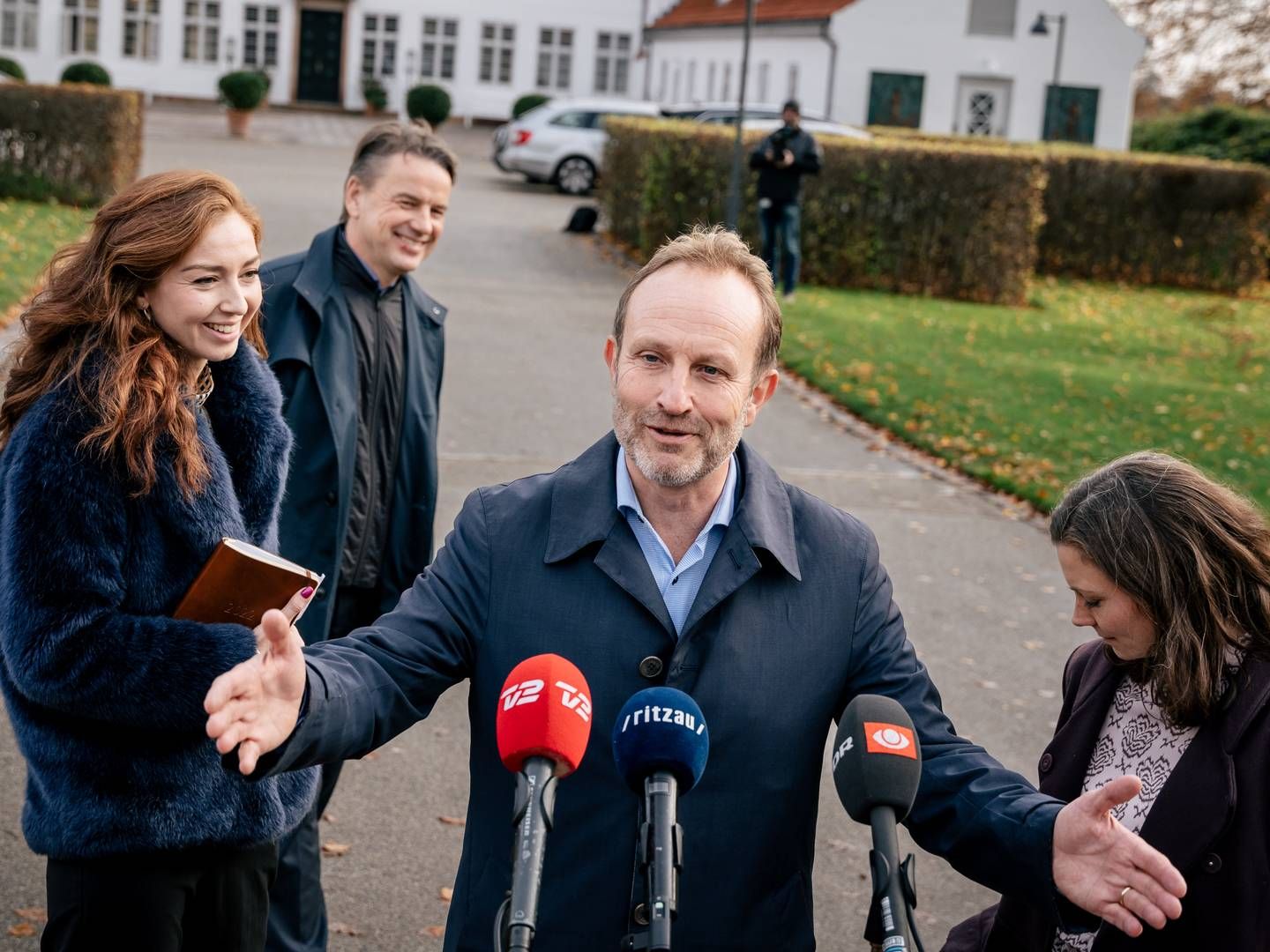 Den radikale leder, Martin Lidegaard, ses her inden fredagens regeringsforhandlinger på Marienborg. | Foto: Emil Helms / Ritzau Scanpix