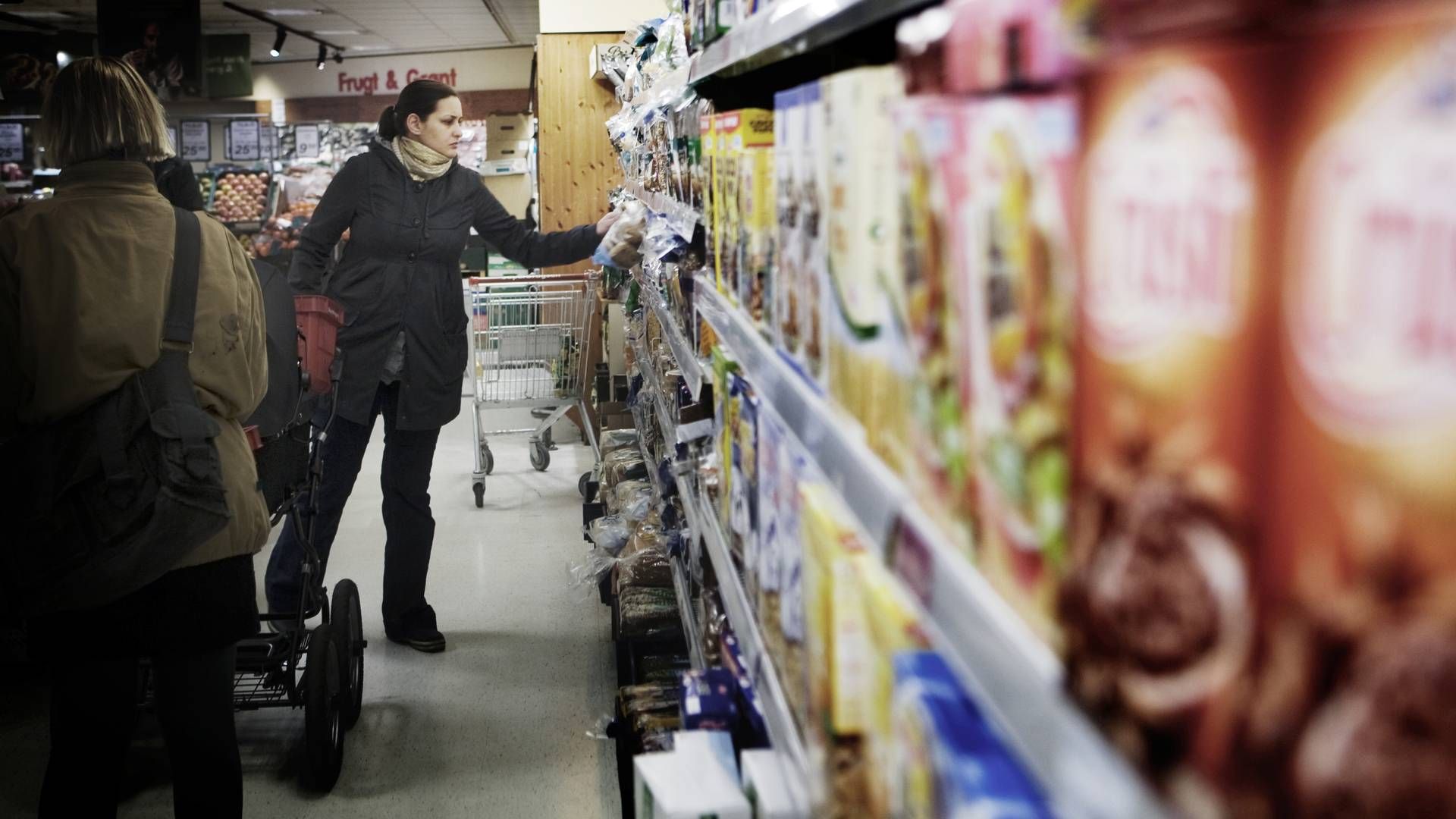 ”Der i dag flere, som stjæler dagligvarer som smør og mælk. Men det største problem er stadig de organiserede tyverier, hvor bander stjæler ti culottestege eller gasflasker - eller rydder den ene tøjbutik efter den anden i gågaden," siger chefkonsulent i SMV Danmark. | Foto: Niels Christensen