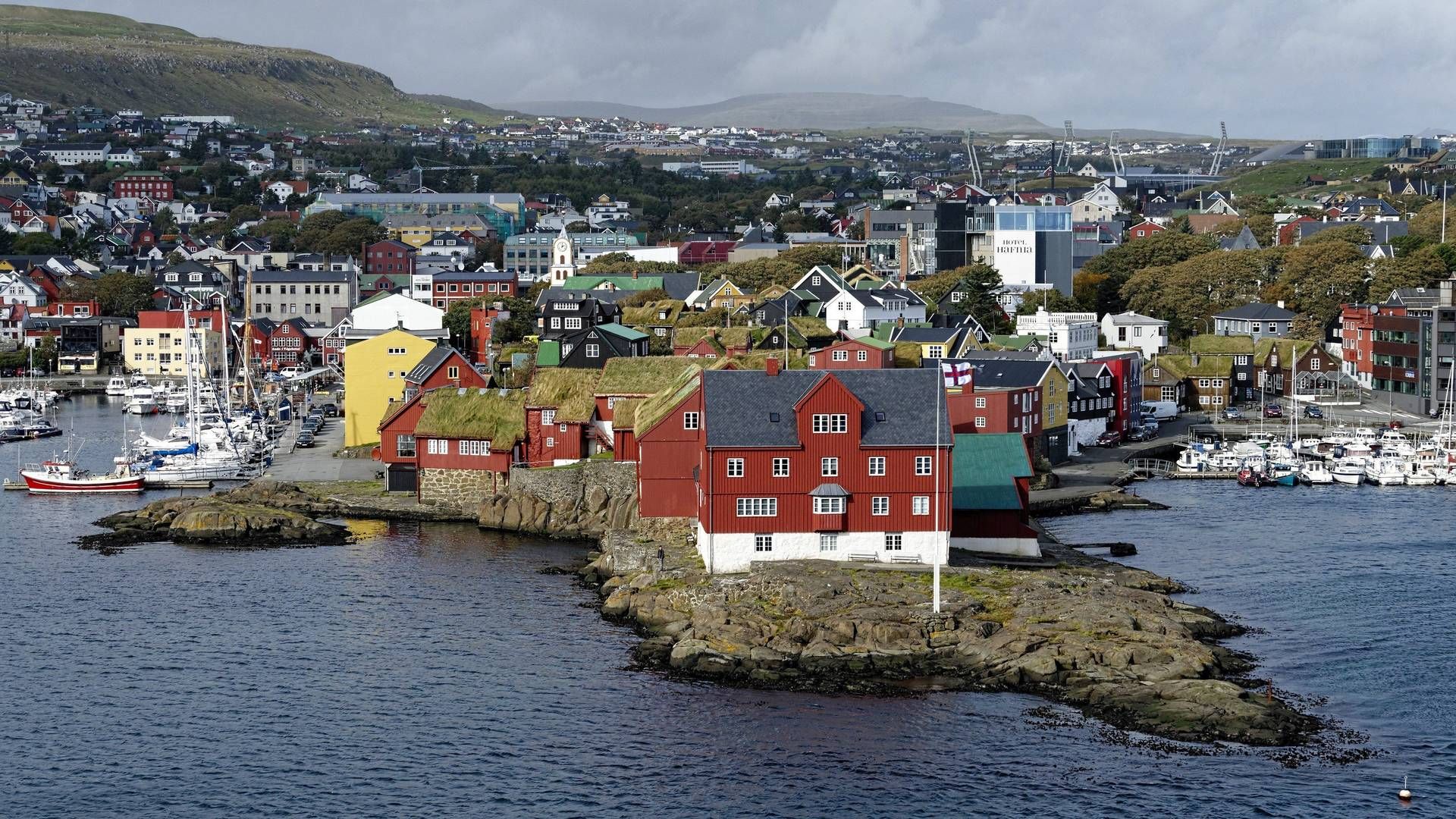 Retten ved Færøerne holder til i Tórshavn. | Foto: Paul Mayall/AP/Ritzau Scanpix