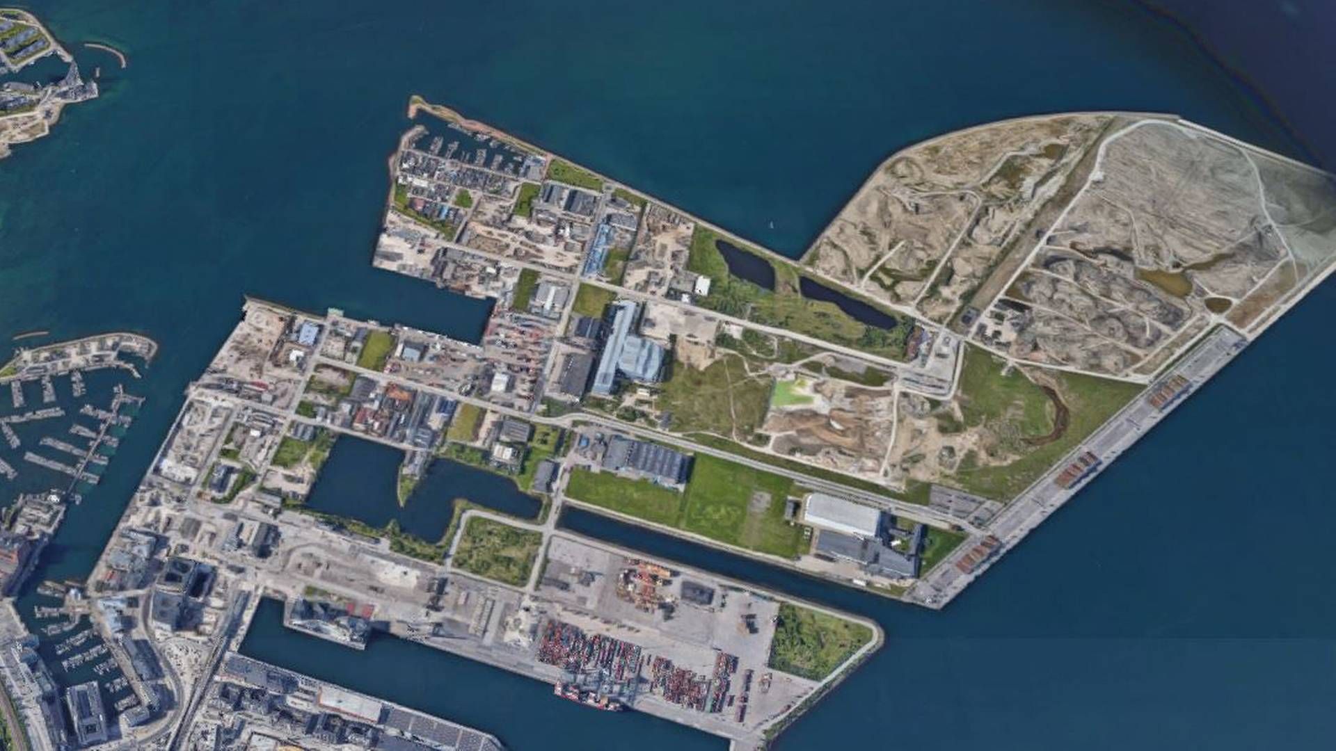 Den kommende bydel Svanemølleholm er placeret i den vestlige del af Nordhavn ind mod Svanemøllehavnen yderst til venstre i billedet. | Foto: Google Maps