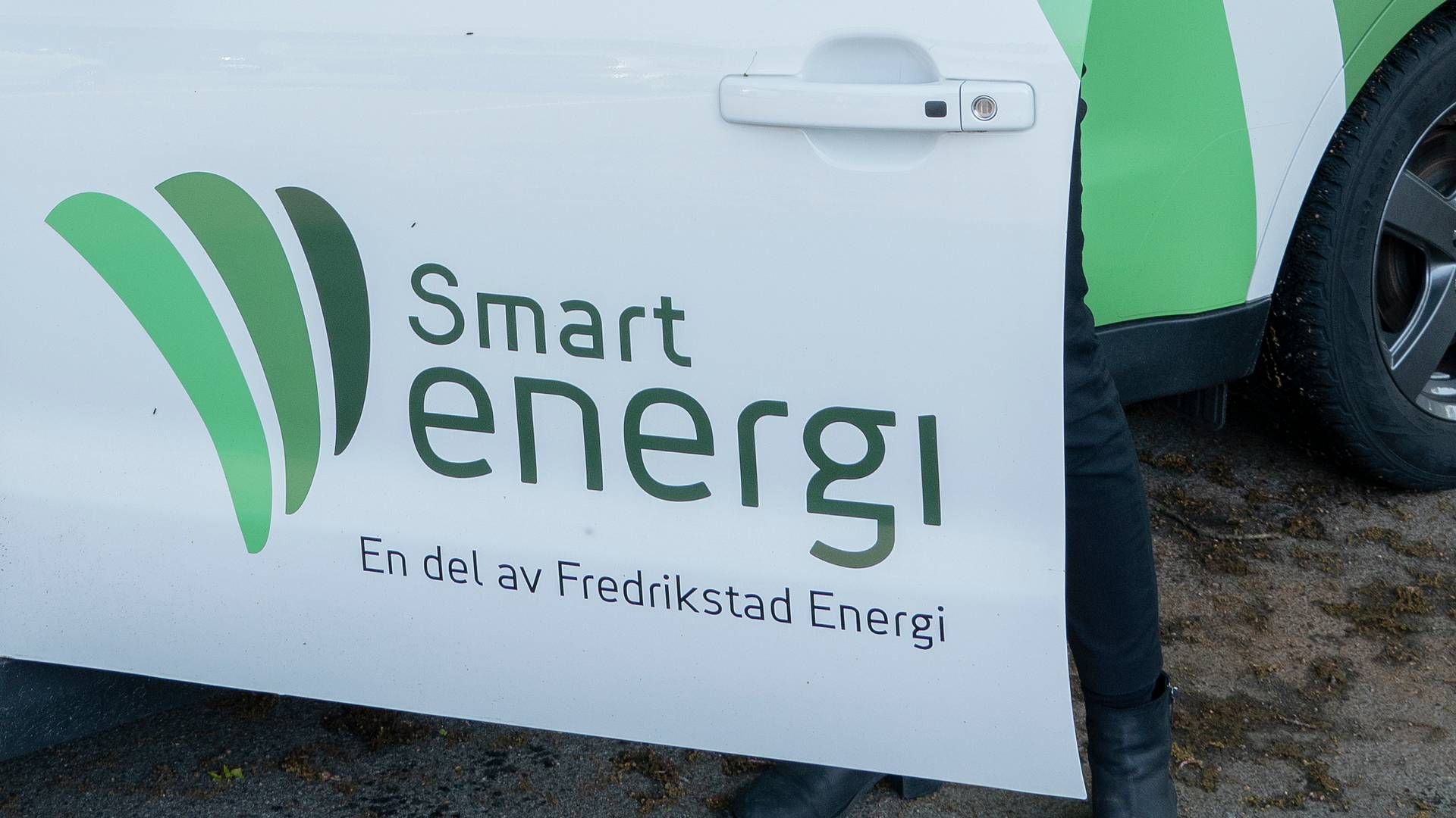 SELGER STRØMSELSKAP: Fredrikstad Energi og Kragerø Energi selger strømselskapet Smart Energi til Yve. De får oppgjør i aksjer, og går dermed inn på eiersiden i Yme. | Foto: Smart Energi