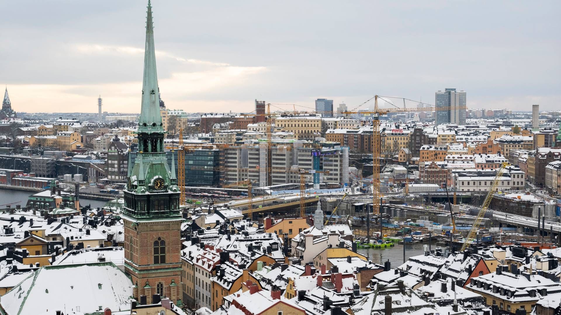 Sneen har lagt sig over Stockholm samtidig med, at det økonomiske klima bliver køligere. | Foto: 10060 Henrik Montgomery/tt