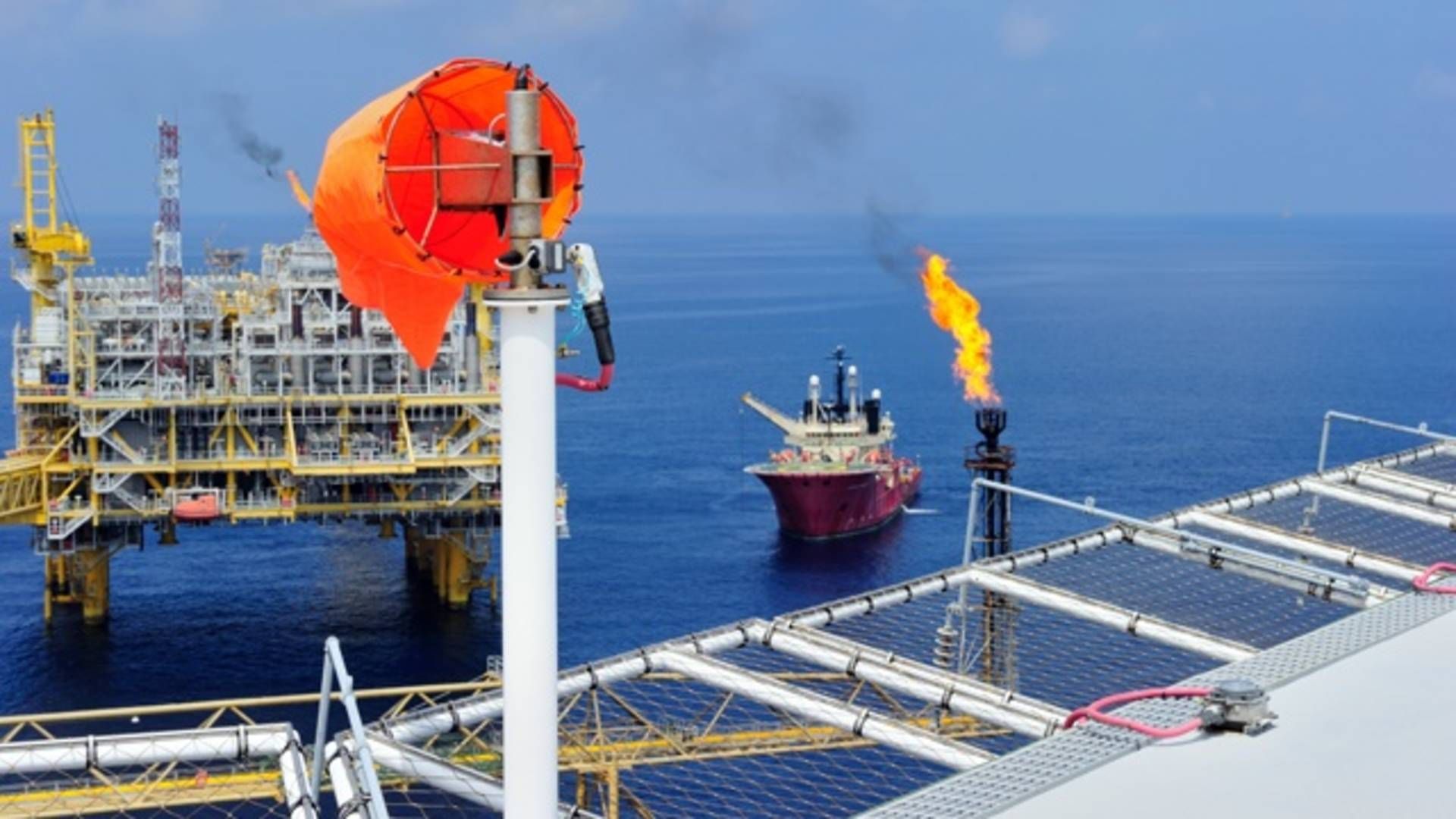 FRYKTER SÆRSKATT: Britiske politikere frykter at særskatt på olje- og gassutvinningen i den britiske delen av Nordsjøen skal få oljeselskapene til å investere andre steder. Illustrasjonsfoto. | Foto: Colourbox