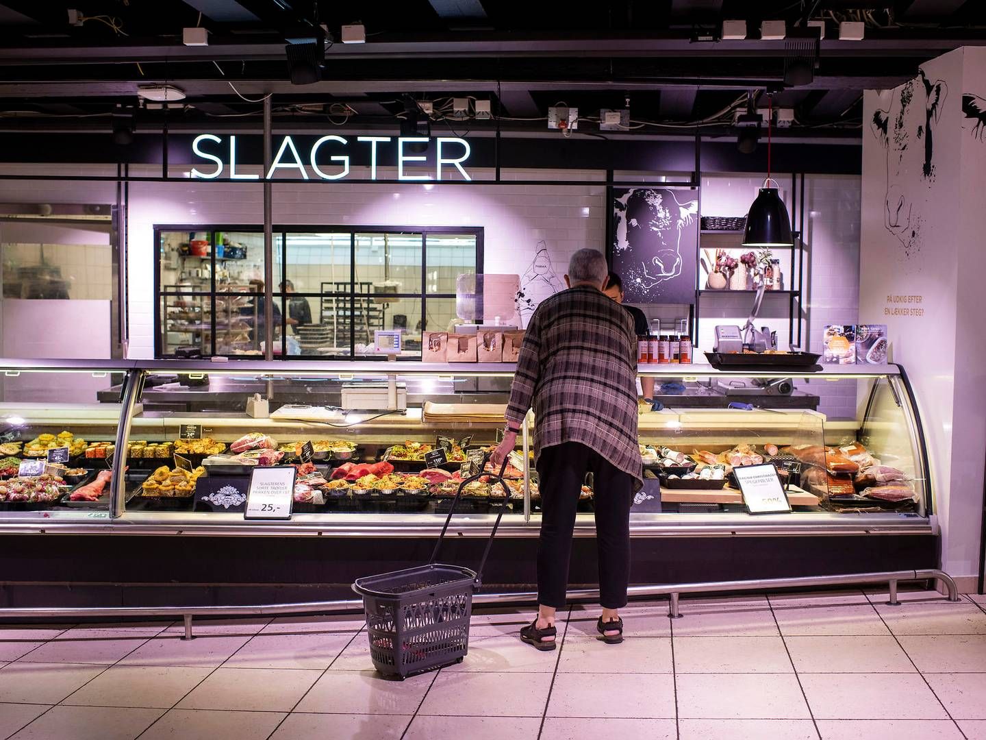 Det bliver dyrere for danskerne at fylde indkøbskurven op, da tre ud af fire dagligvare-virksomheder forventer at hæve priserne de kommende tre måneder. | Foto: Joachim Ladefoged/ritzau Scanpix
