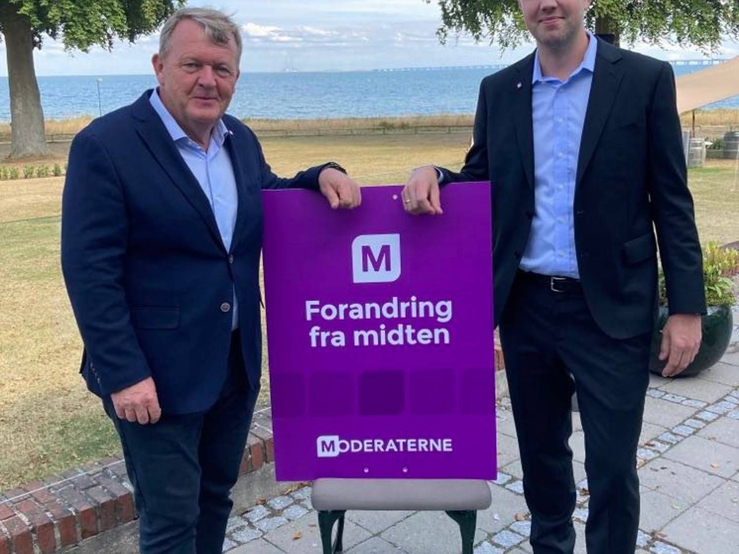 Tobias Grotkjær Elmstrøm (th) er valgt til Folketinget for Lars Løkke Rasmussens parti Moderaterne. | Foto: Moderaterne/pr