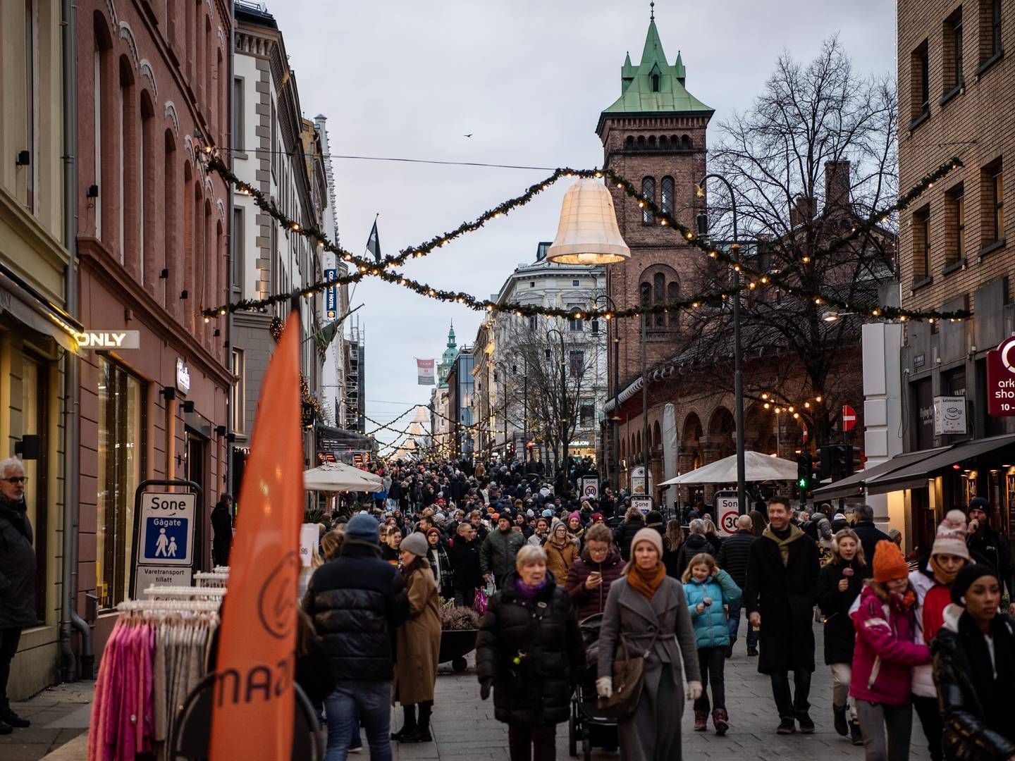 HANDEL: Omsetningene vokser i Oslo, men det er netthandelen som er den store vinneren. | Foto: Annika Byrde / NTB