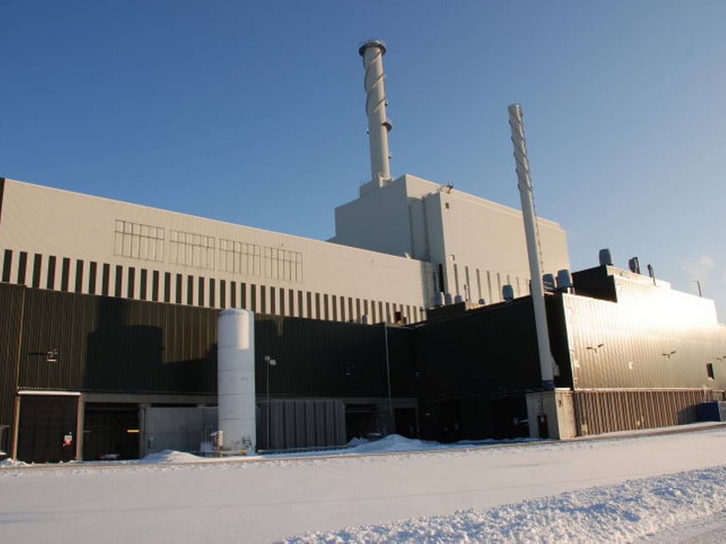 FRYKTER EFFEKTKRISE: Vedlikehold på kjernekraften kombinert med kaldt vær og lite vind, skaper bekymring for at det kan bli strøm-utkobling i Sør-Sverige. Det vil i så fall kunne gi skyhøye strømpriser. | Foto: OKG