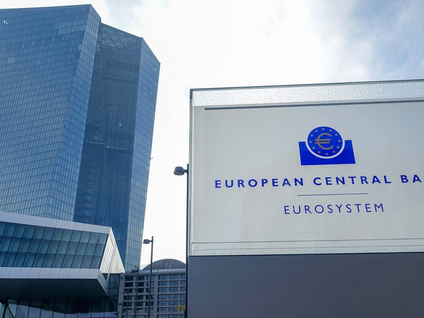 Die EZB-Zentrale in Frankfurt | Foto: picture alliance / Daniel Kalker | Daniel Kalker