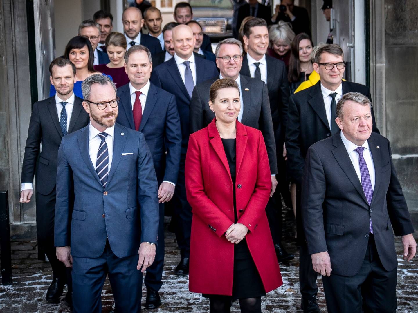 Troels Lund Poulsen (V), der her ses i anden række yderst til højre, bliver ny økonomiminister og overtager ansvaret for Danmarks deltagelse i Ecofin i EU-regi. | Foto: Mads Claus Rasmussen/Ritzau Scanpix