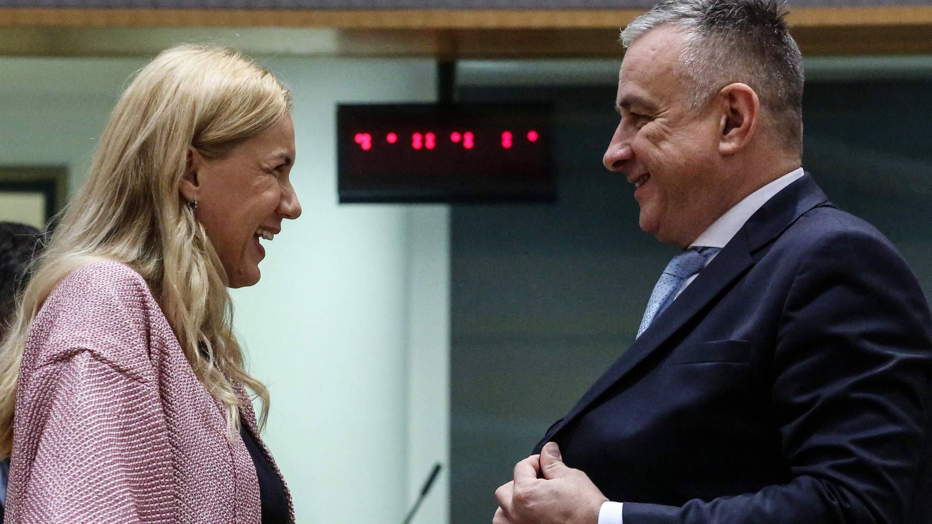 EU Commissioner for Energy Kadri Simson and Czech Minister of Industry and Trade Josef Sikeal are expected to end negotiations about a gas price cap in Europe on Monday. | Photo: Valeria Mongelli