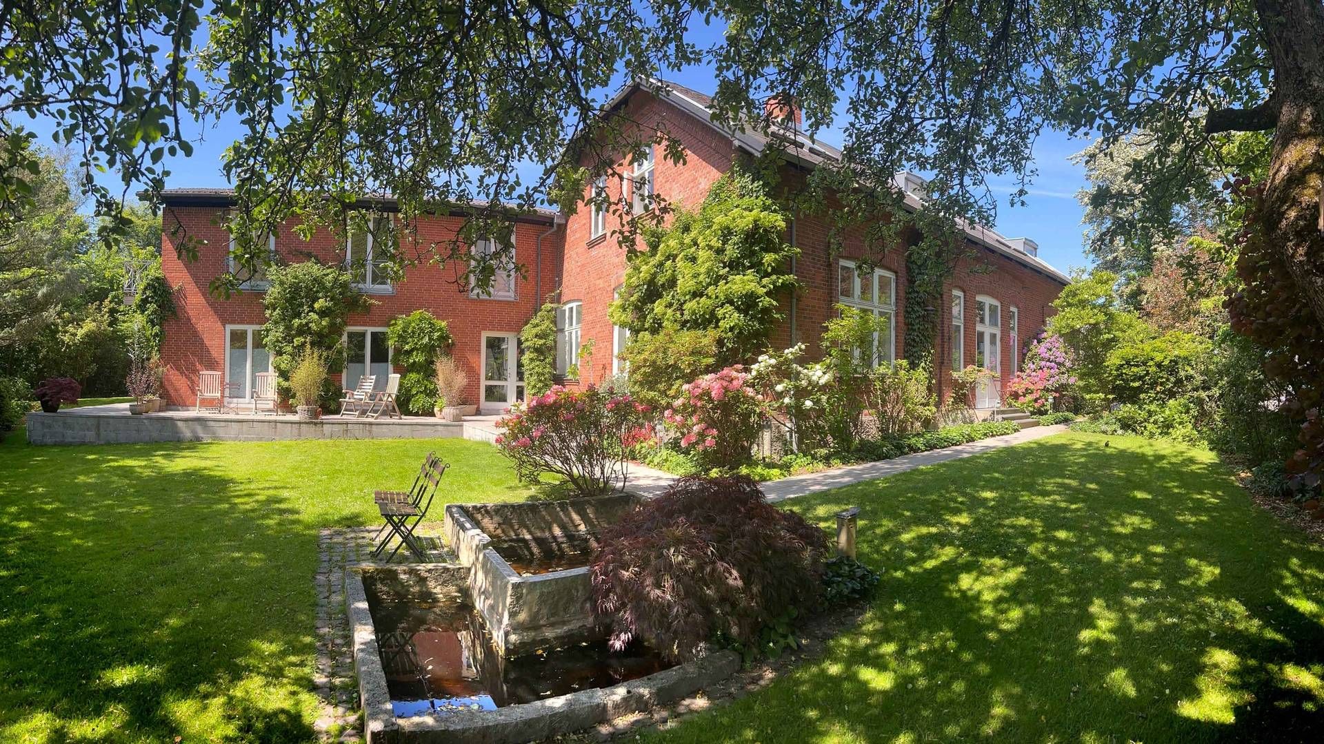 Sæby-ejendommen fra 1896 skifter hænder til årsskiftet, og den nye ejerkvinde har i sinde at udvide pensionatet | Foto: PR-foto