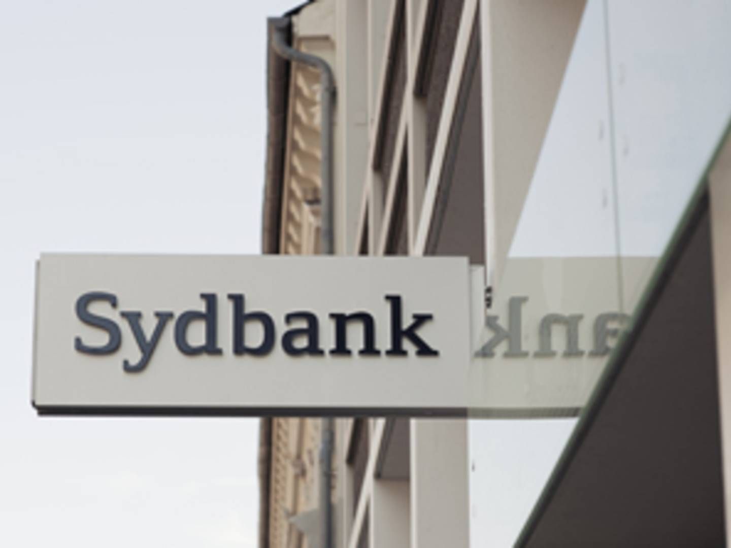 Sydbank afviser, at der er generelle problemer med lange ventetider, når en udenlandsk ansat i en virksomhed skal have en indlånskonto. | Foto: Sydbank/PR