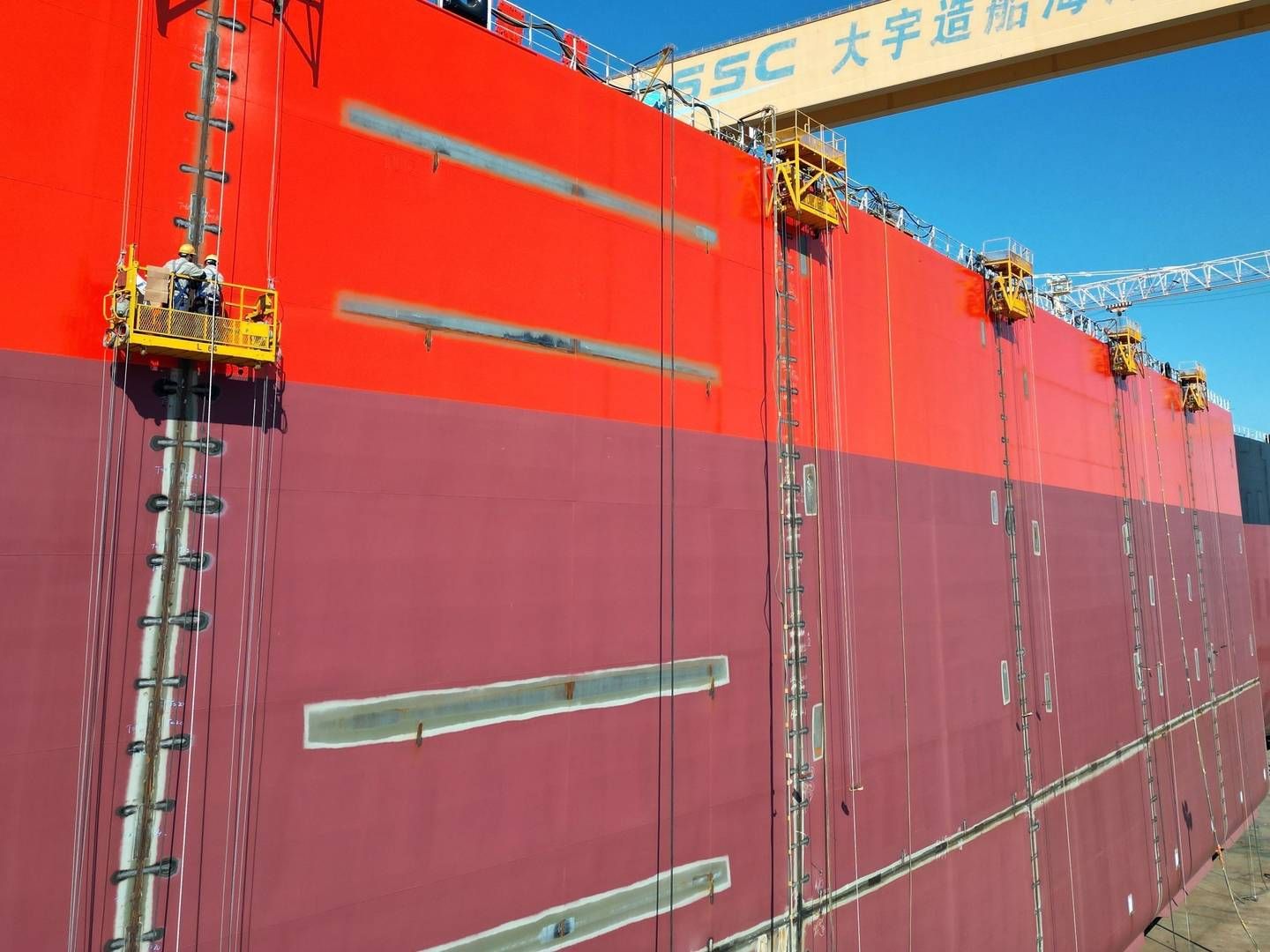 Et skib bygges på værftet Yantai-værftet i det østlige Kina. | Foto: Tang Ke/AP/Ritzau Scanpix/AP