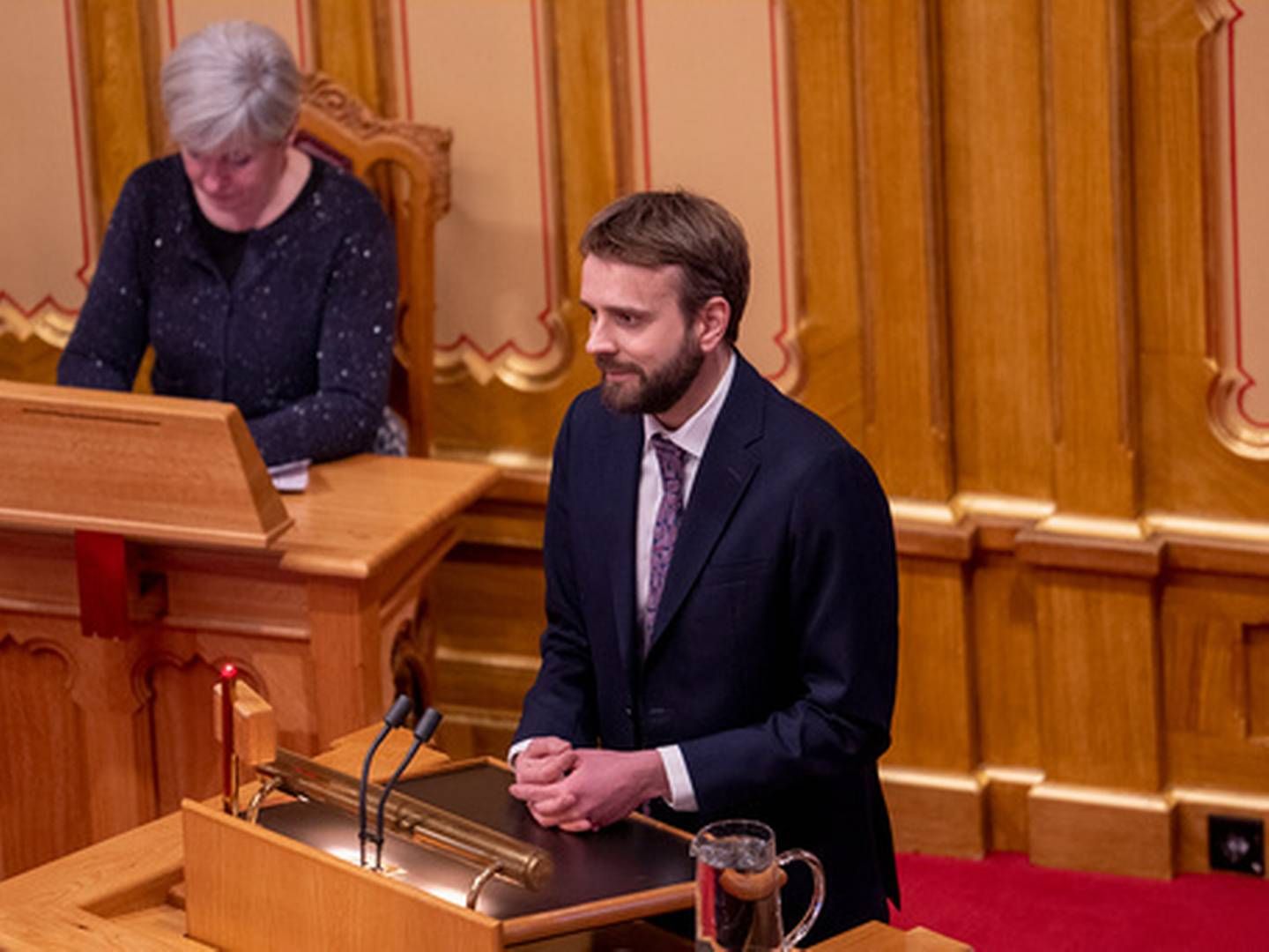 GRILLET OM STRØM: Næringsminister Jan Christian Vestre (Ap) ble under spørretimen på Stortinget onsdag.