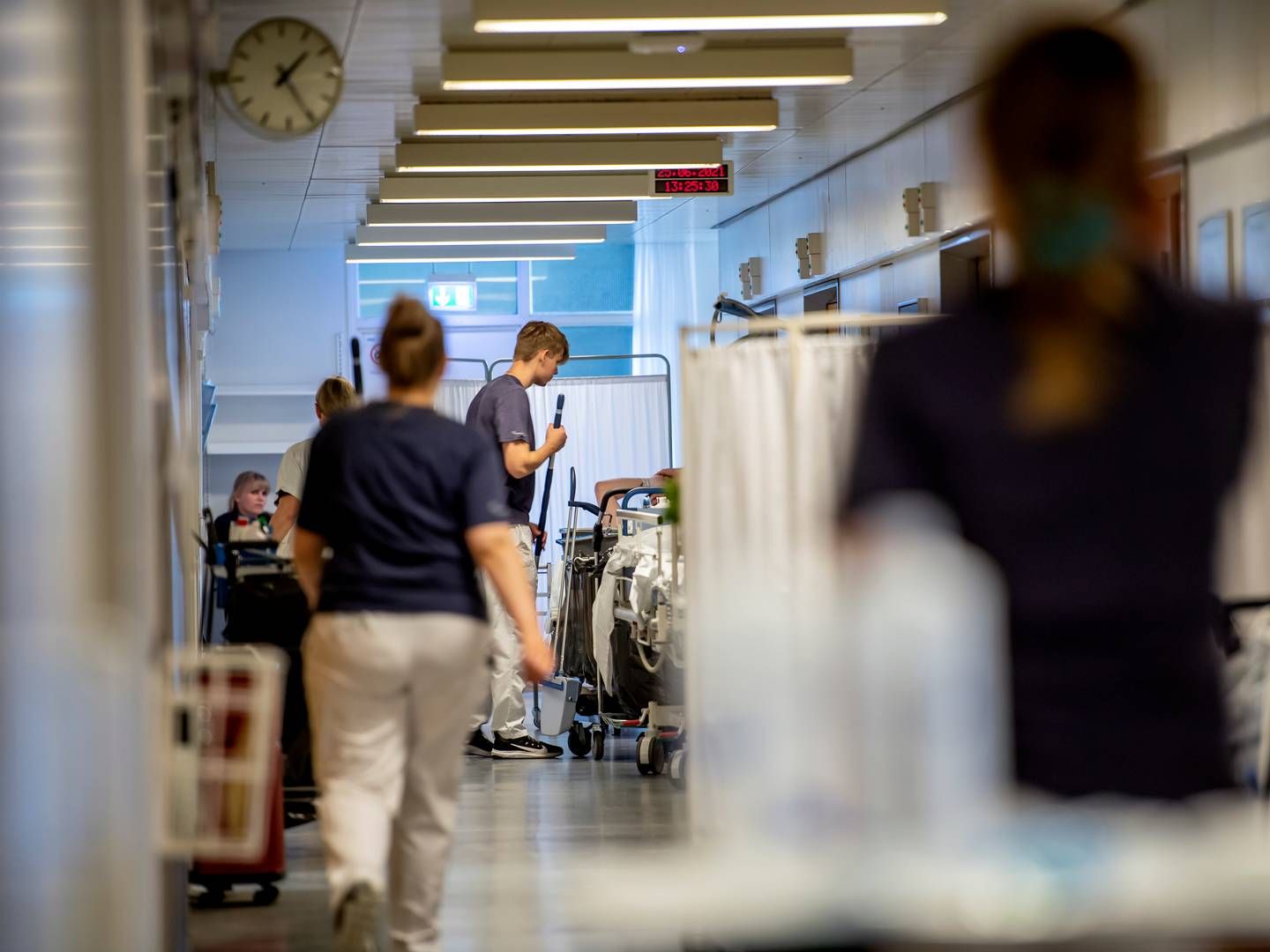 På grund af influenza og corona ligger der nu patienter på gangene på Aalborg Universitetshospital. | Foto: René Schütze
