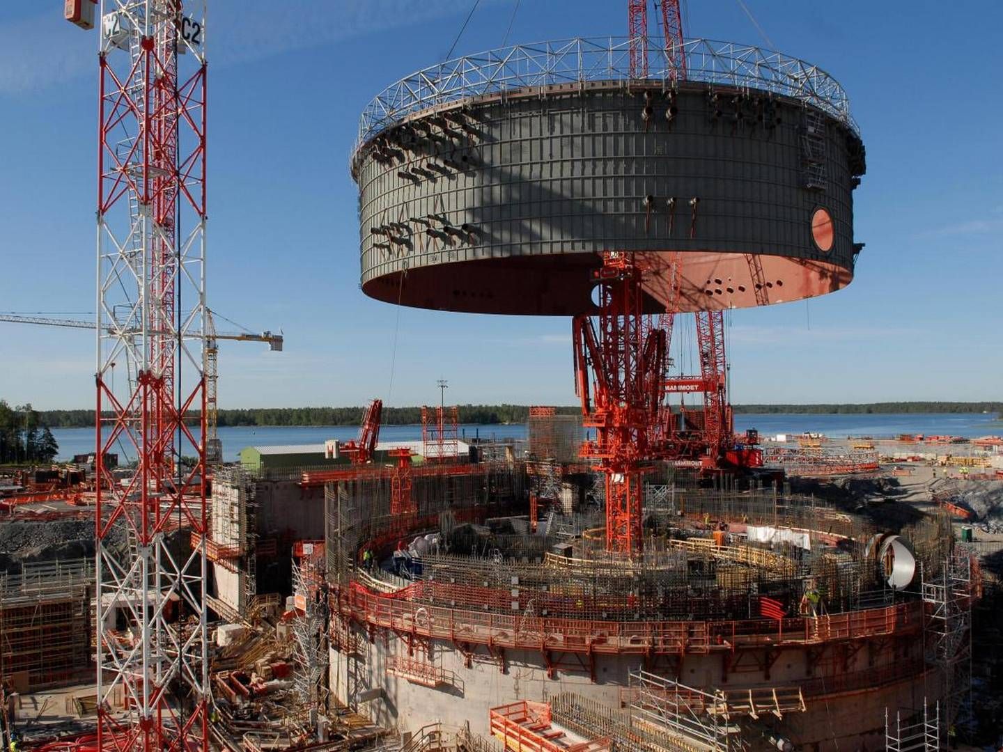 UTSATT: Byggingen av kjernekraftverket Olkiluoto 3 ble kraftig forsinket. Nå oppfordres det til investeringer i andre sektorer. | Foto: TVO