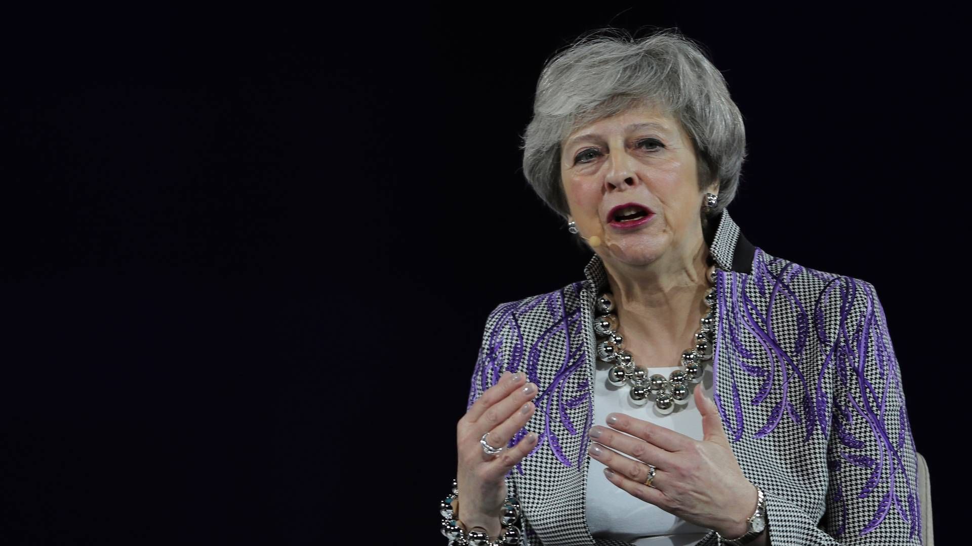 Theresa May var Storbritanniens premierminister fra juli 2016 til juli 2019 og leder af Det Konservative Parti fra juli 2016 til juni 2019.