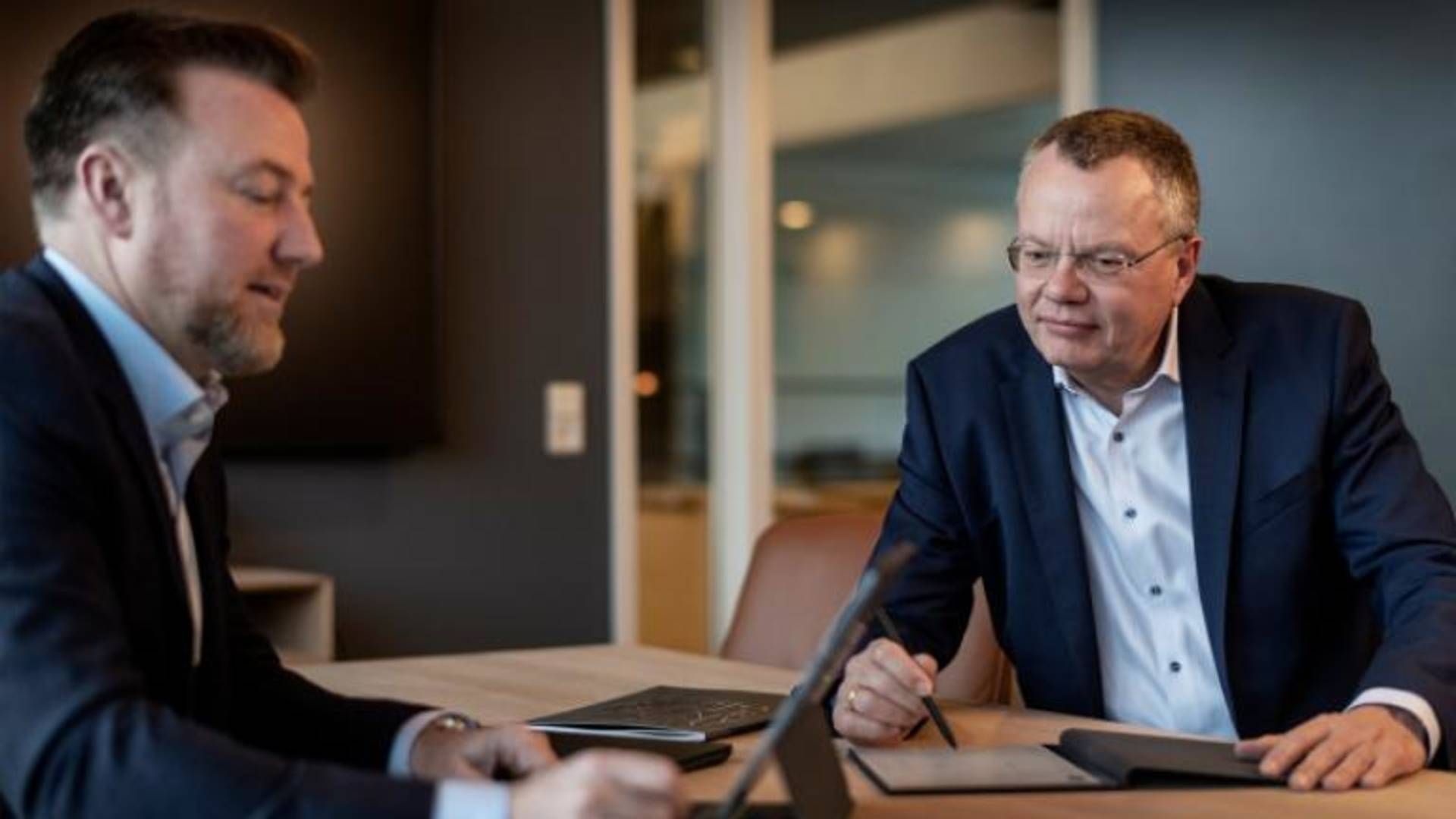 Jesper Lund (t.h.) har i tre år været adm. direktør for investeringsselskabet Lars Larsen Group. | Foto: Lars Larsen Group / PR
